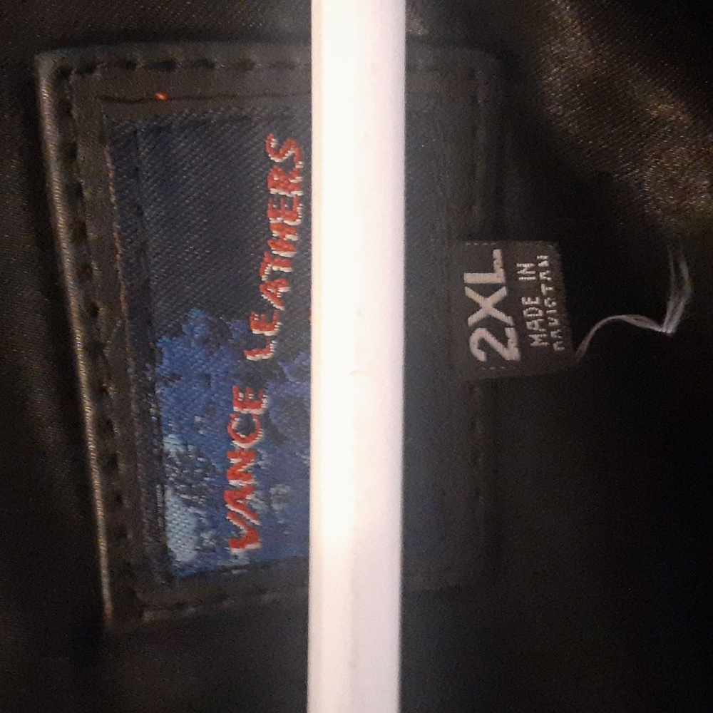 Leather Vest - Picture 5 of 5
